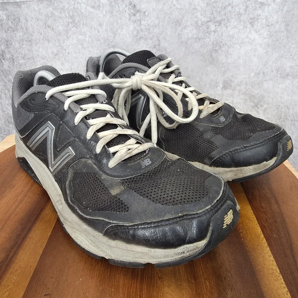 New Balance 1540v3 Running Shoes Mens 11.5 Black‎ USA Sneakers